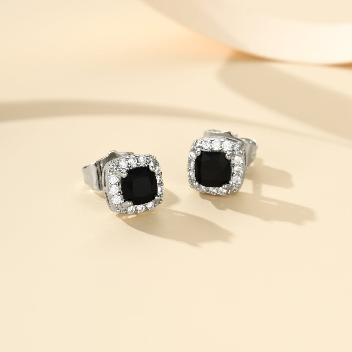 Stud Earrings “Midnight Royale” | Gold