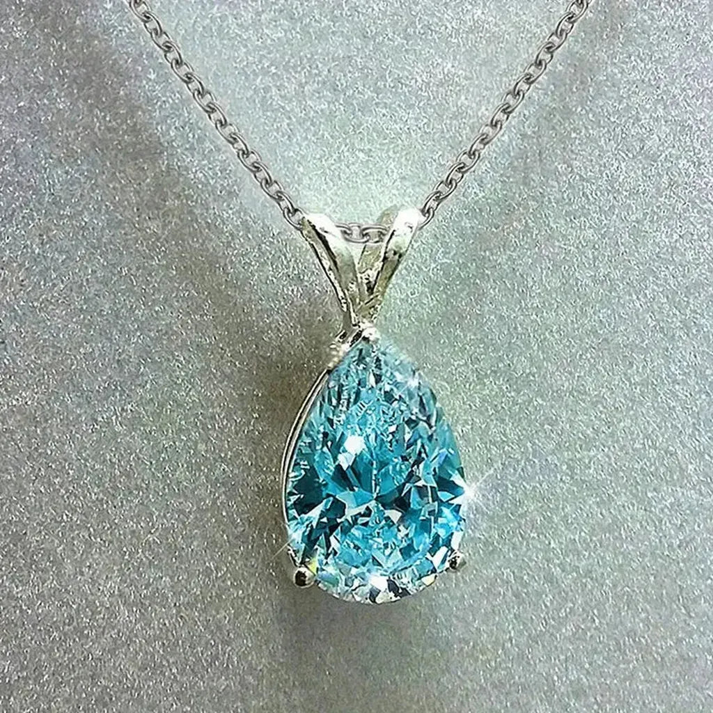 Necklace “Ocean Tear” | White Gold