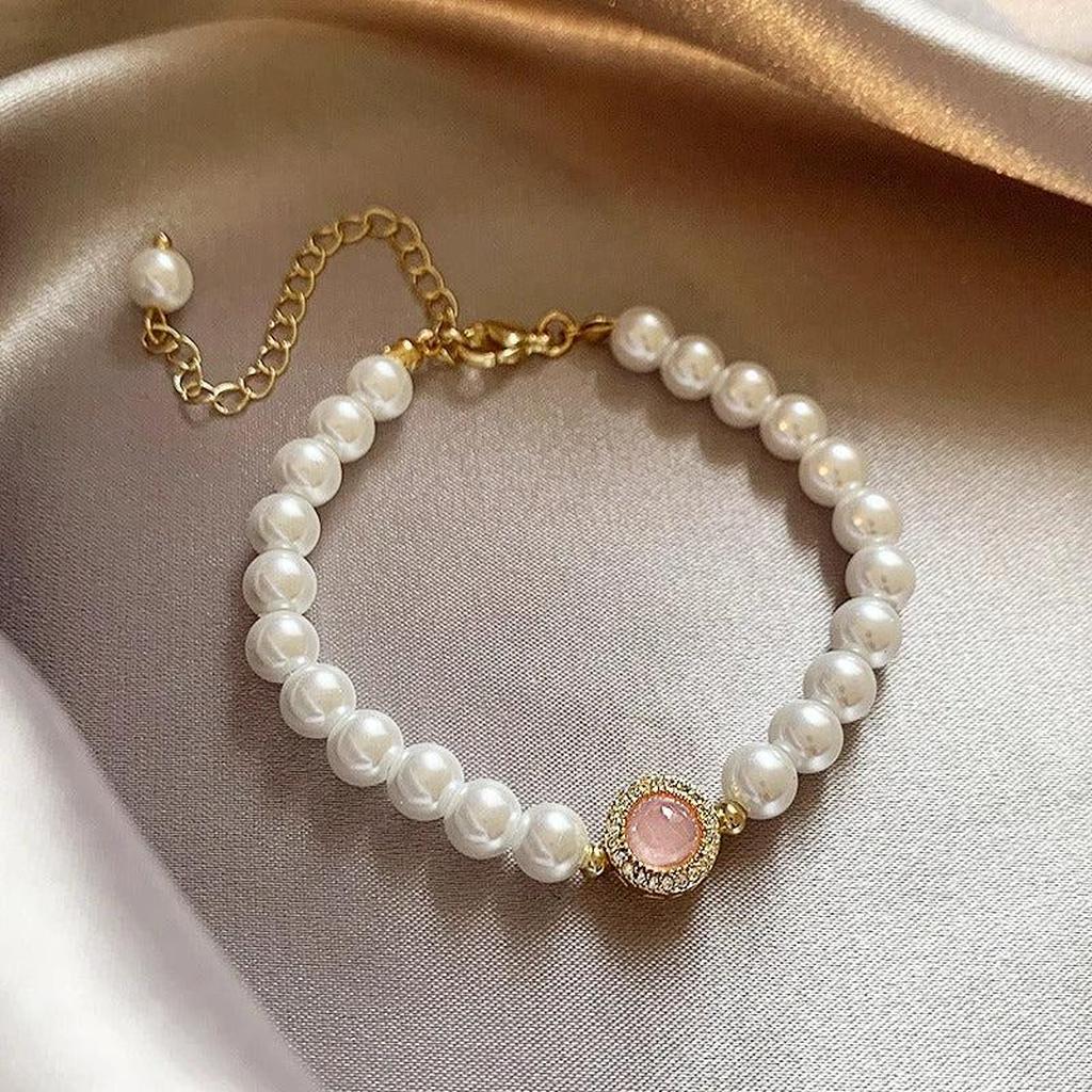 Retro Bracelet with Pearls and Rose Quartz