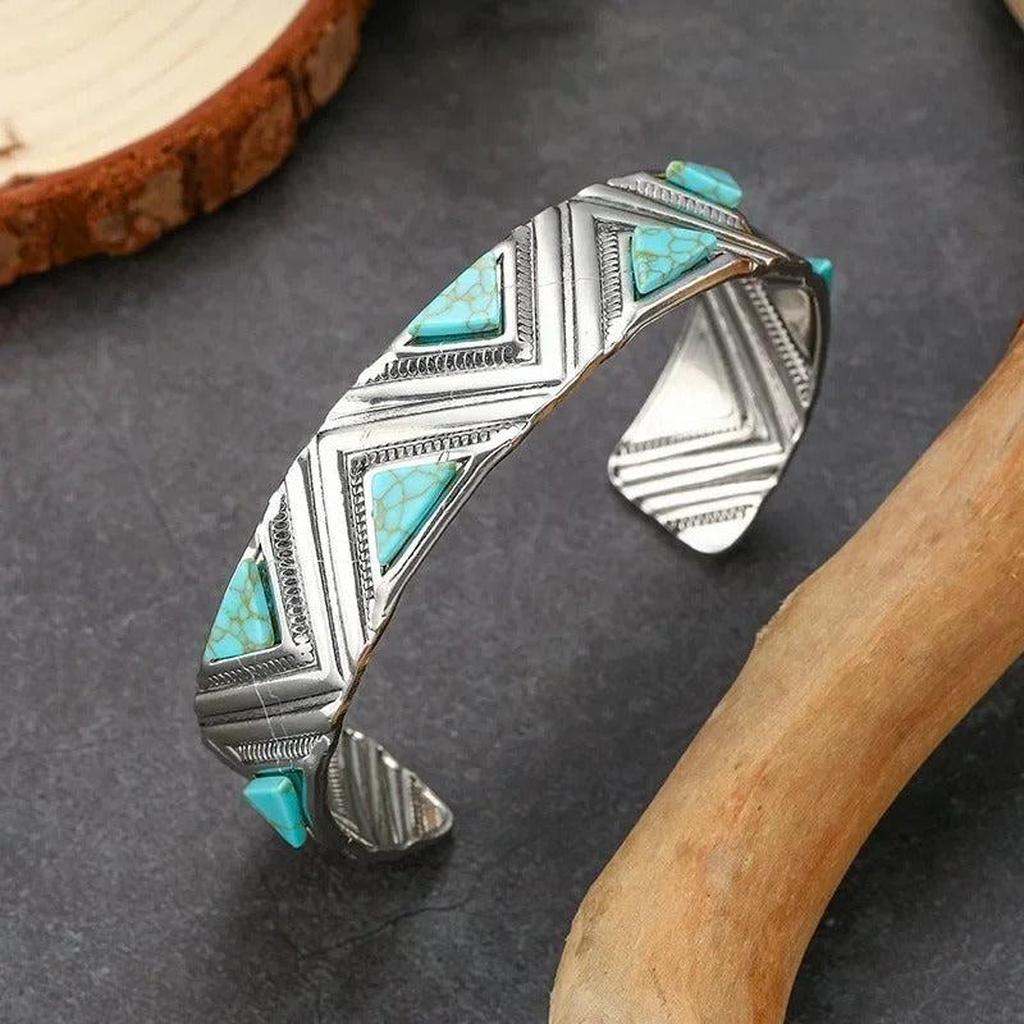 Retro Boho Bracelet with Turquoise