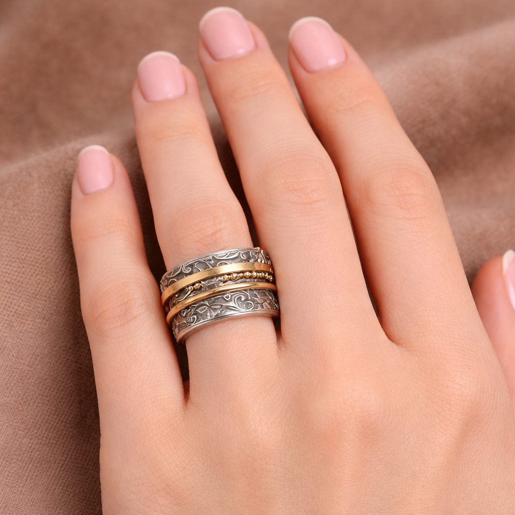 Retro Spinner Ring in Baroque Design