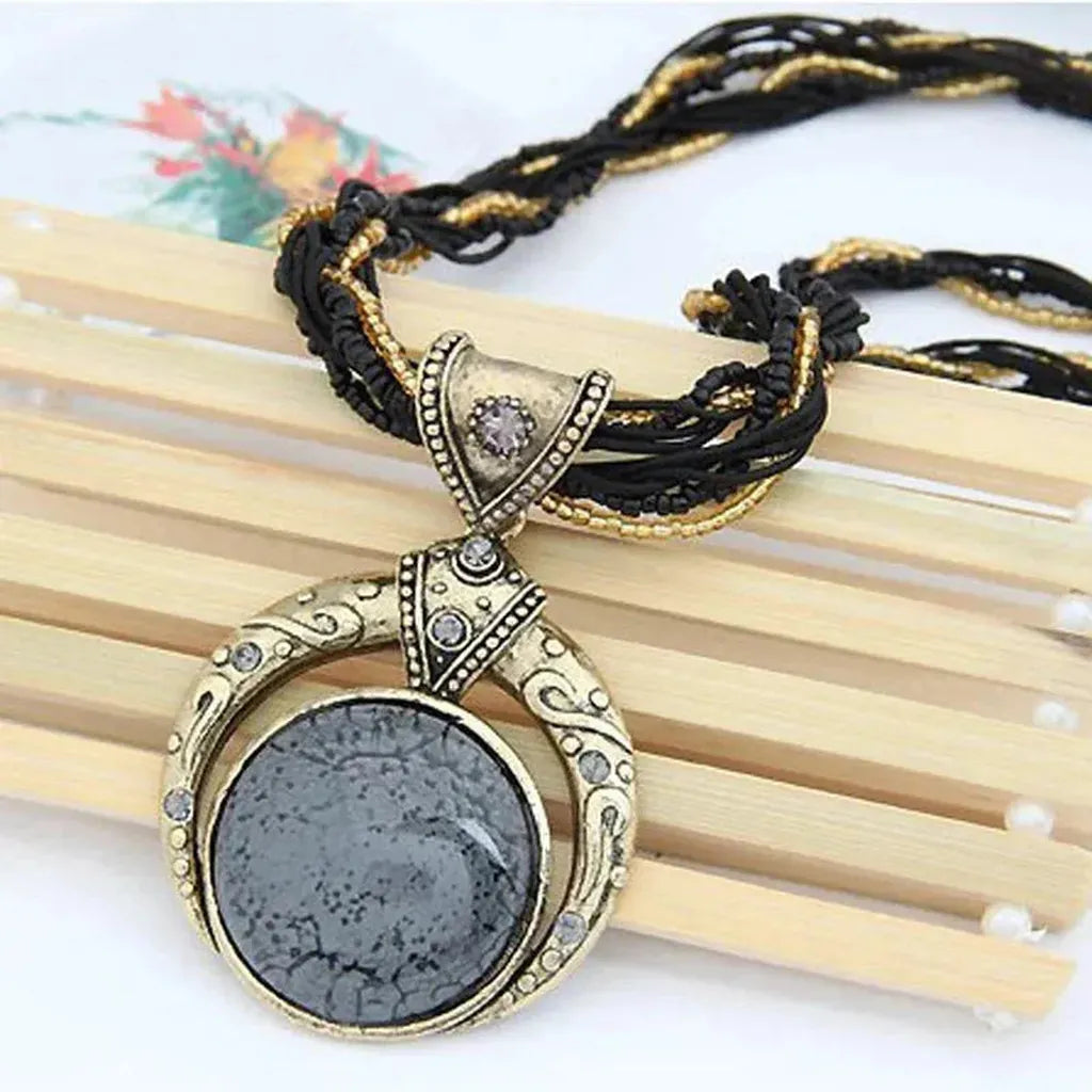 Retro Necklace with Ethnic Pendant