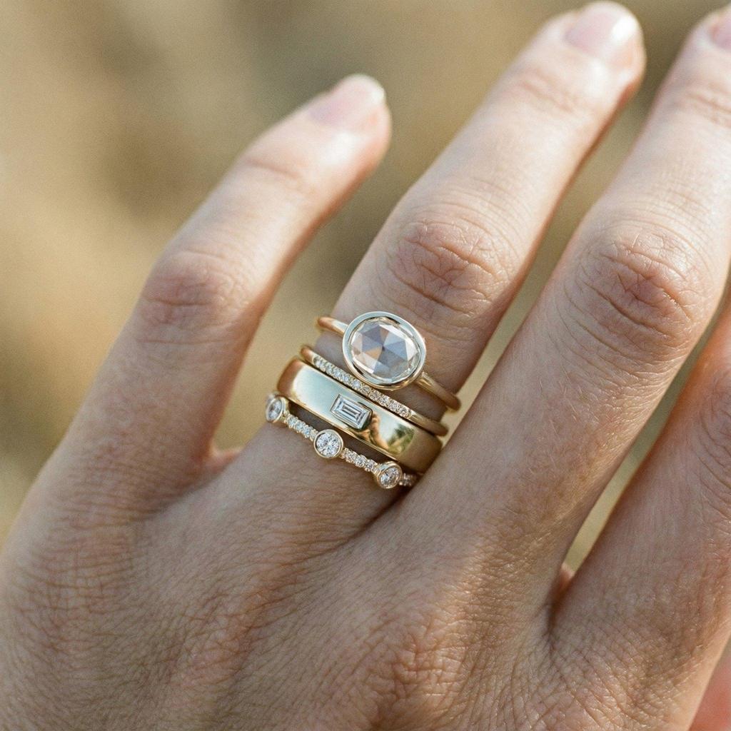 Retro Ring Set in Gold with Zirconia