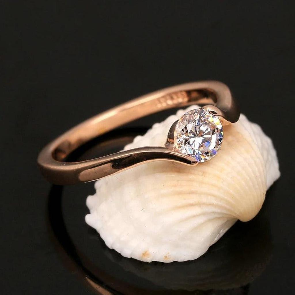 Retro Ring in Rose Gold with Solitaire and Zirconia