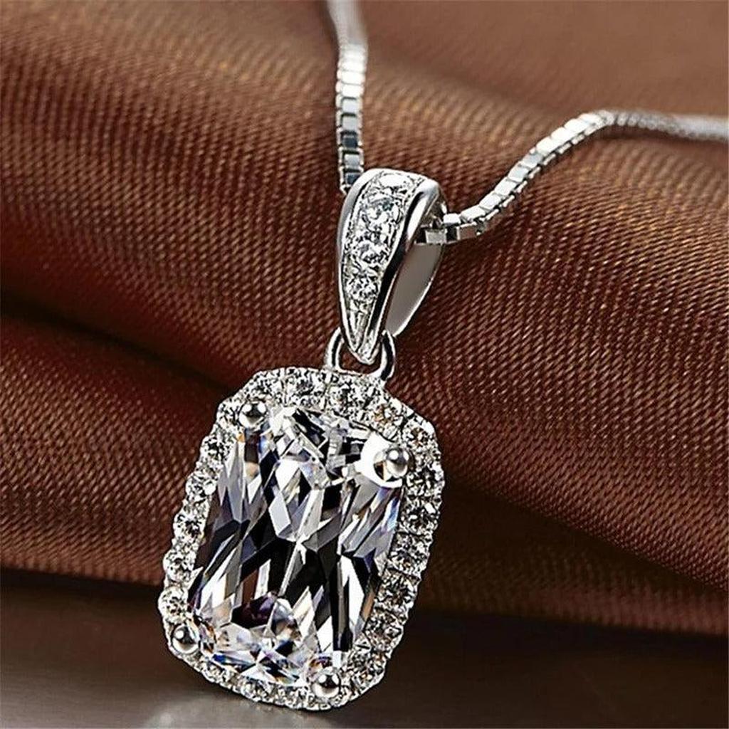 Retro White Gold Necklace with Crystal in Cushion Shape