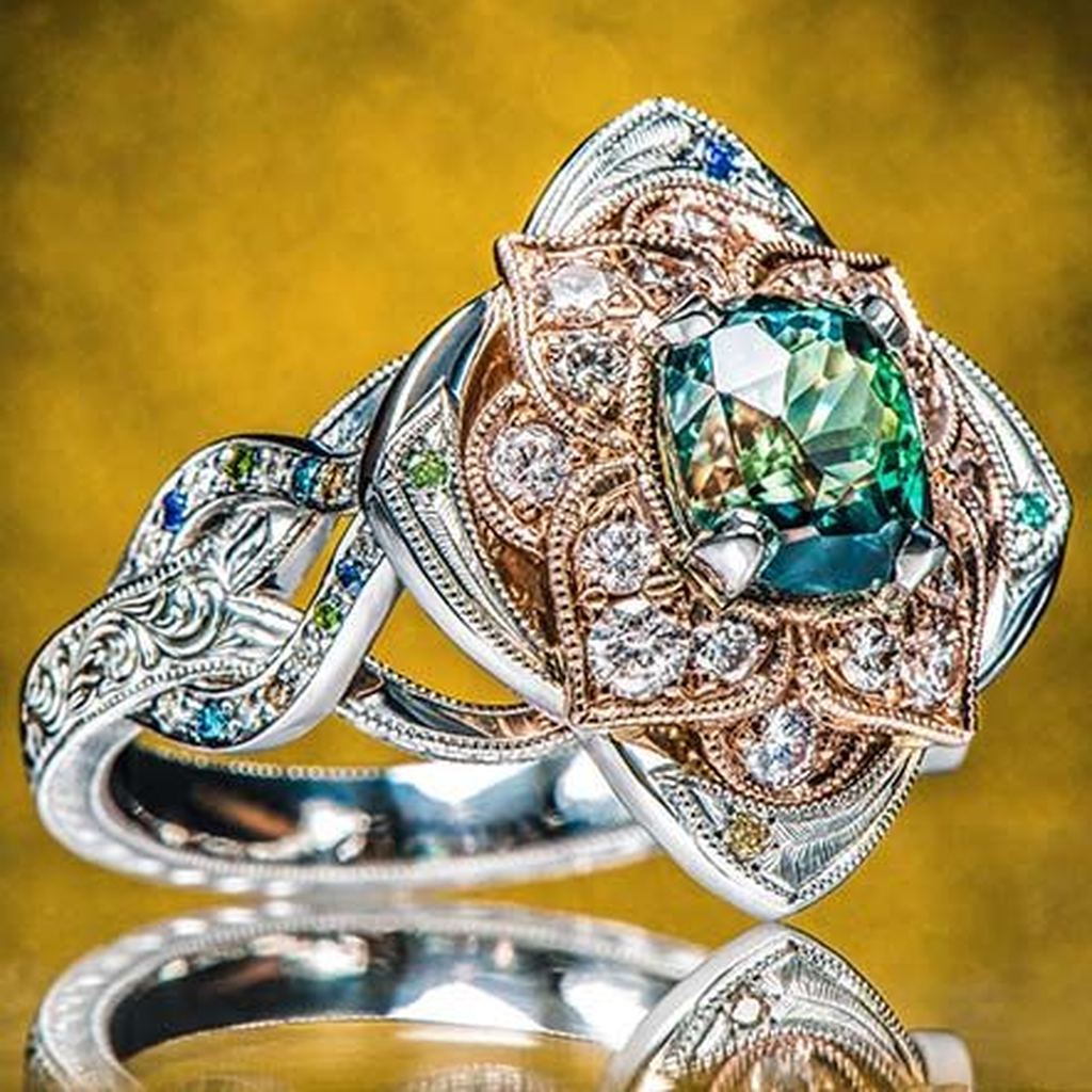 Retro White Gold Ring with Radiant Flower