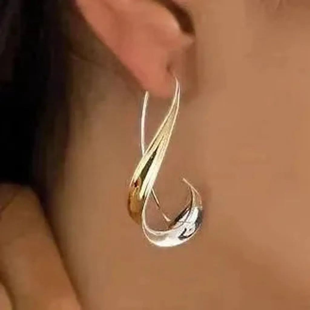 Gold Retro Drop Earrings