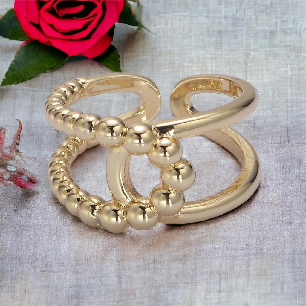 Ring “Vittoria” with Twisted Double Band