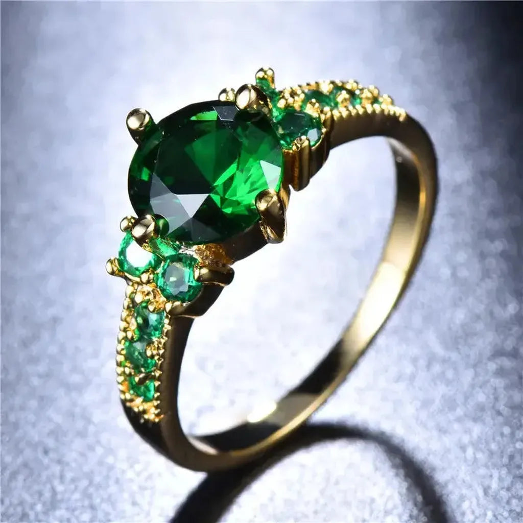 Ring in Gold with Emerald