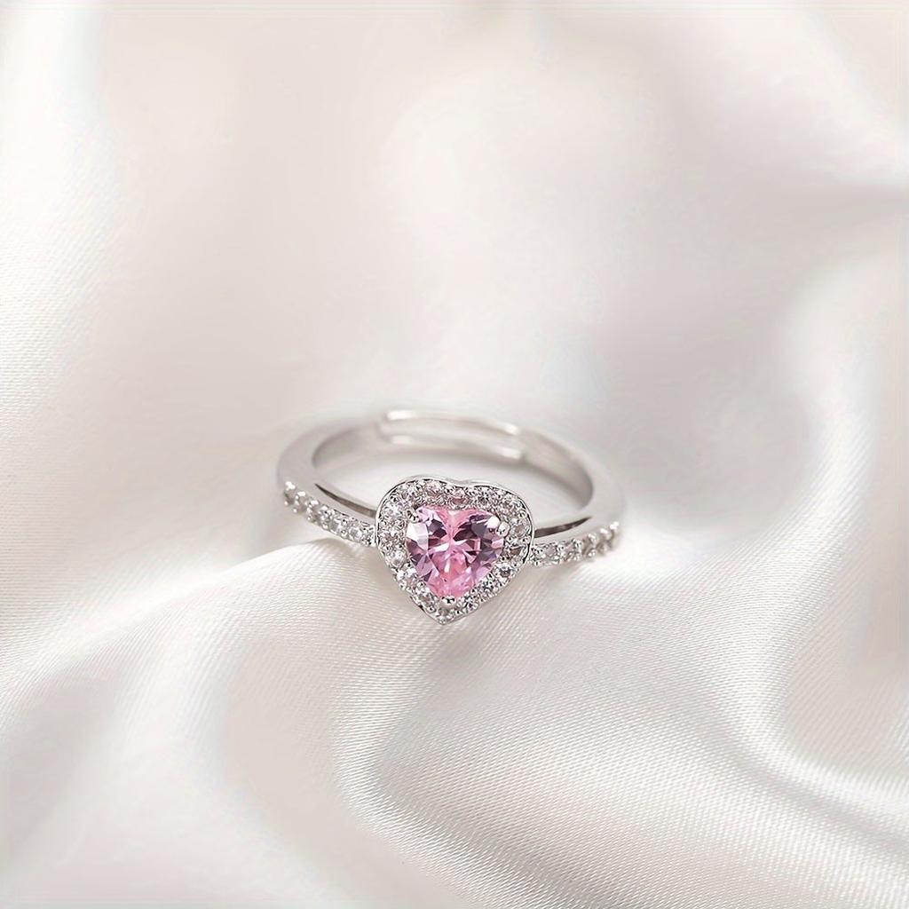 Heart Ring “Rosekiss” | White Gold
