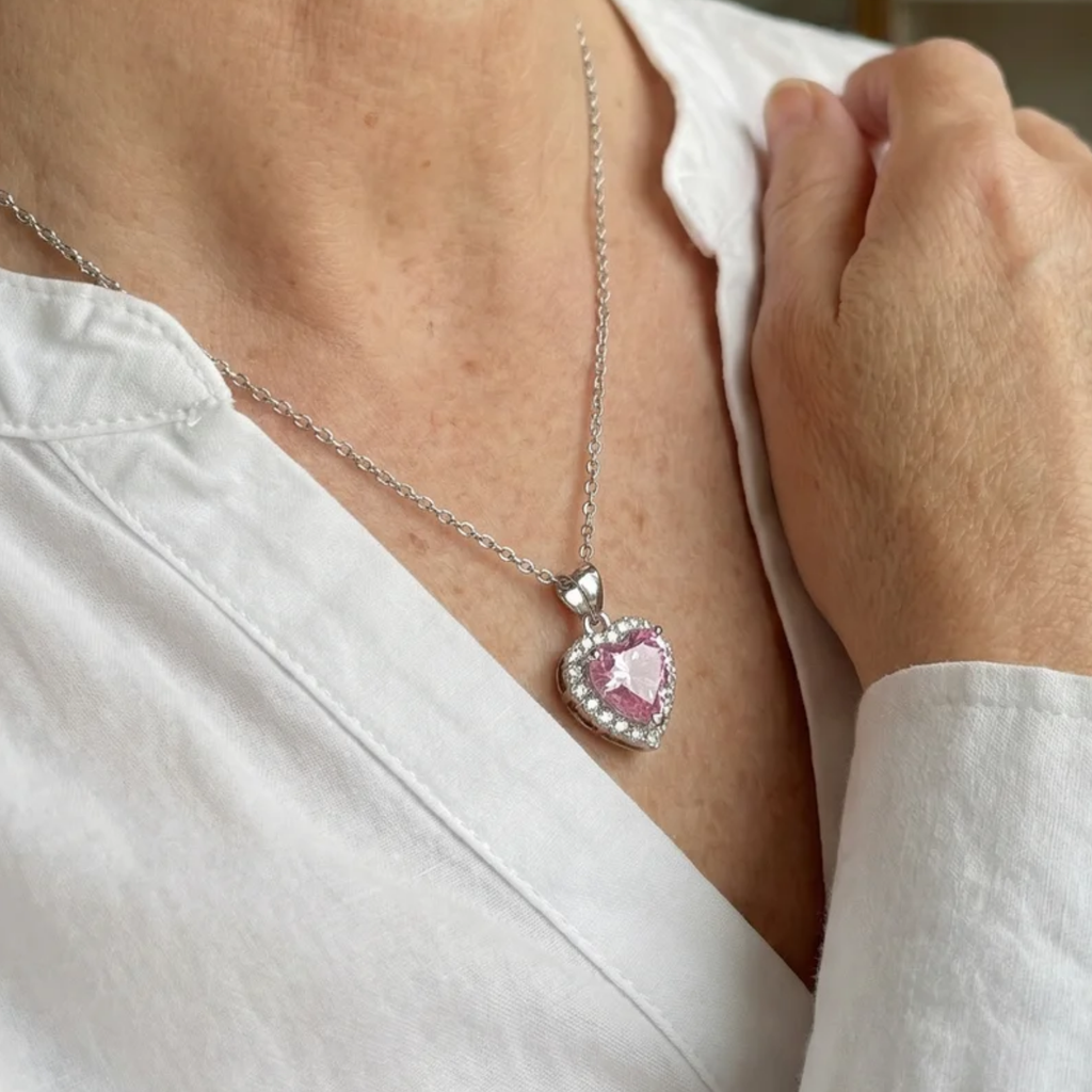 Rose Heart Necklace with Rays | White Gold