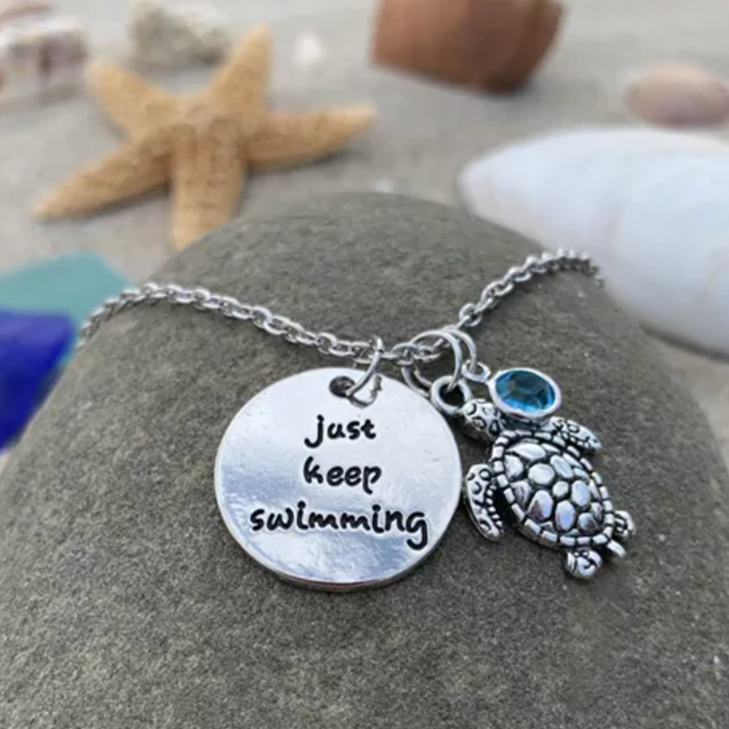 Turtle Necklace “Schwimm On”