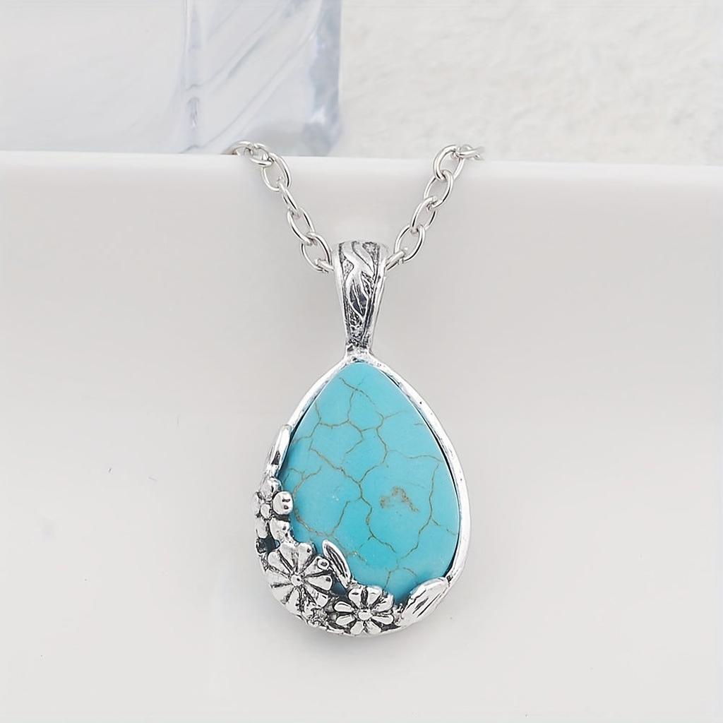 Serelle Pendant Necklace “Ornament” | White Gold