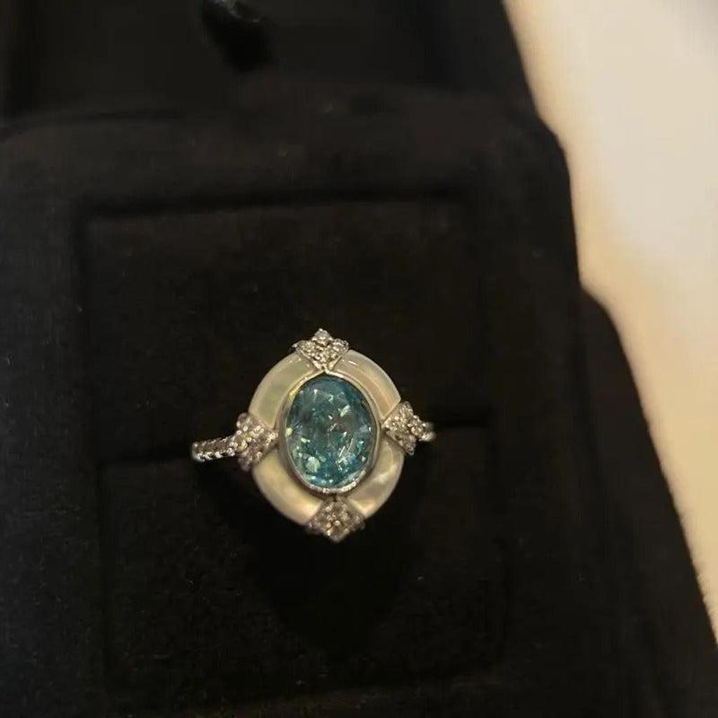 Adjustable Retro Ring in White Gold with Amazonite