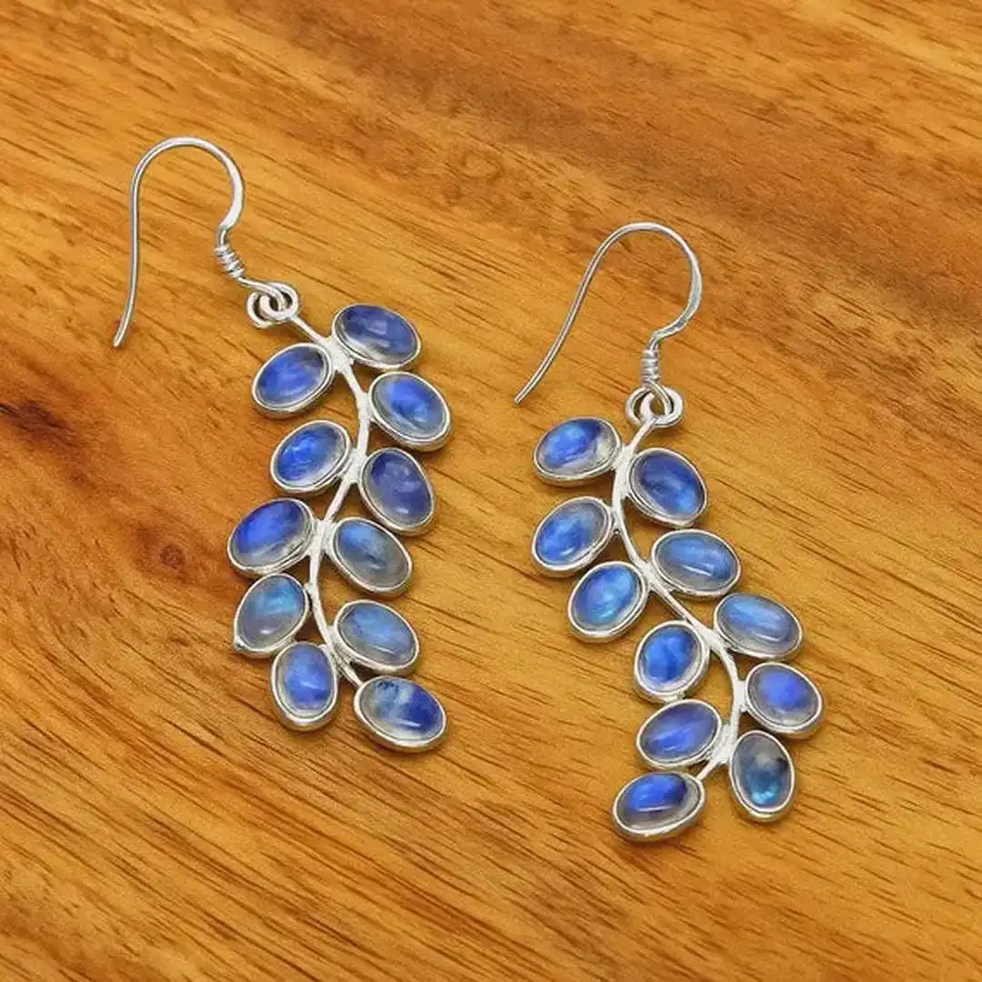 Drop Earrings with Leaves in Moonstone Look